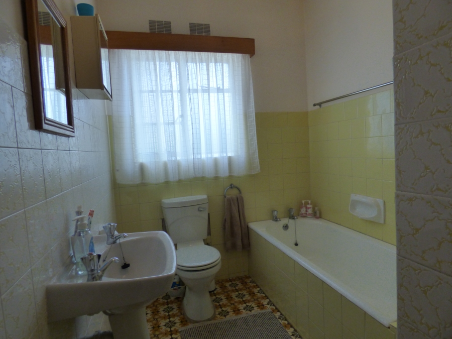 4 Bedroom Property for Sale in West Bank Eastern Cape